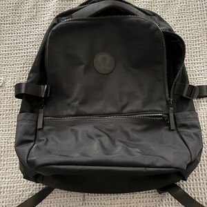 Lululemon Crew Backpack One Size Black 15" Laptop Padded - 22 L